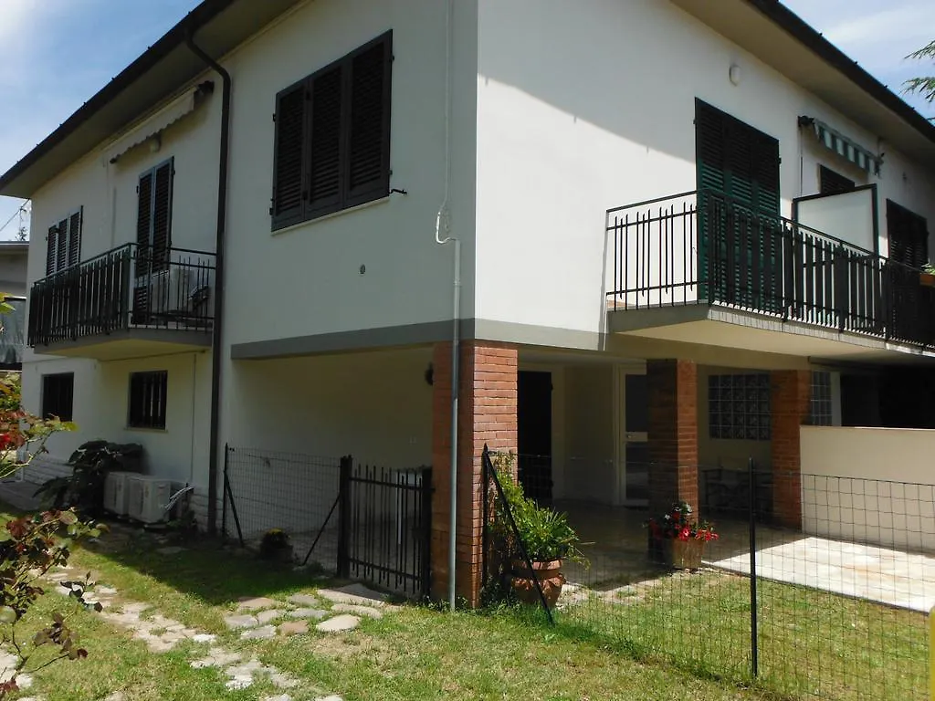 Apartament La Casa Di Nila Piza 0*,